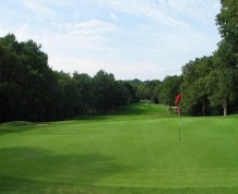 leatherhead golf club courses key features